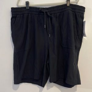 NWT Athleta Farallon Bermuda Short Size 2X